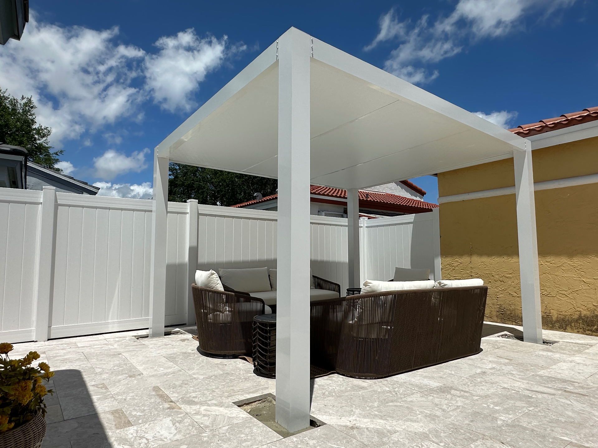 White Pergola Lounge Retreat